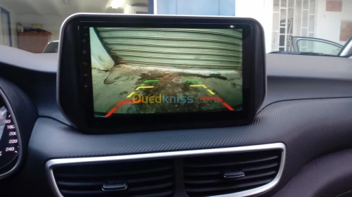 Autoradio androide CAR play de tout véhicule ,radar de recul,caméra...