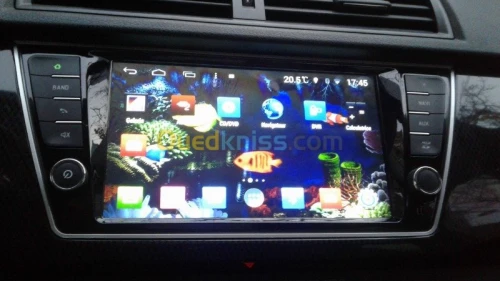 Autoradio androide CAR play de tout véhicule ,radar de recul,caméra...