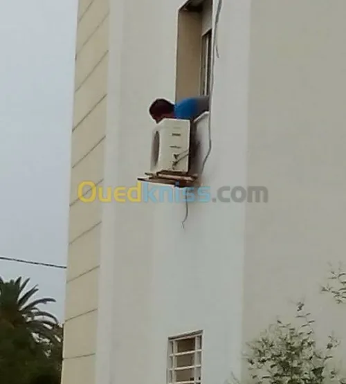 DÉMÉNAGEMENT_TRANSPORT_MANUTENTION