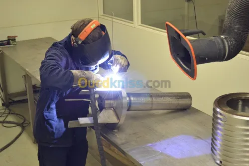 Organise des formations d'études 