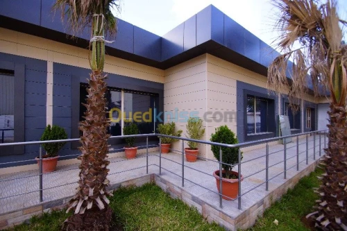 revêtement: Façade ventilée terre cuite