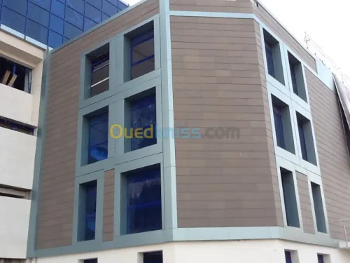 revêtement: Façade ventilée terre cuite