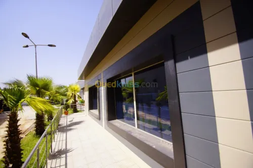 revêtement: Façade ventilée terre cuite