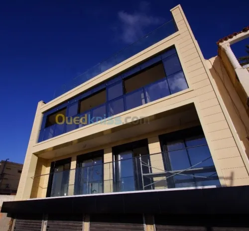 revêtement: Façade ventilée terre cuite