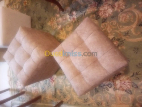 Poufs