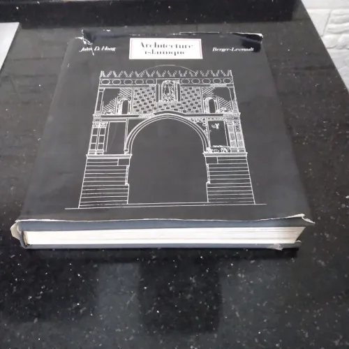 lot de 14 livres et 04 revues d'Architecture