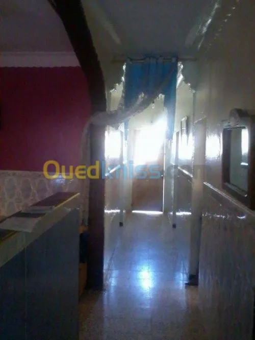 Location Niveau De Villa F11 Sidi bel abbes Tenira
