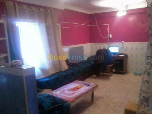 Location Niveau De Villa F11 Sidi bel abbes Tenira
