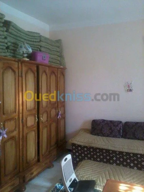 Location Niveau De Villa F11 Sidi bel abbes Tenira