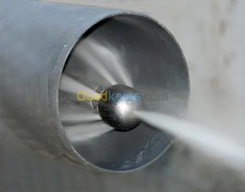 Debouchage avec prision vidange fosse