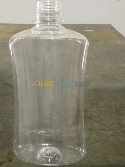 Soufflage bouteilles et Flacons en pet