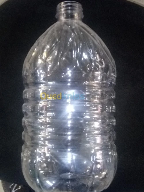 Soufflage bouteilles et Flacons en pet