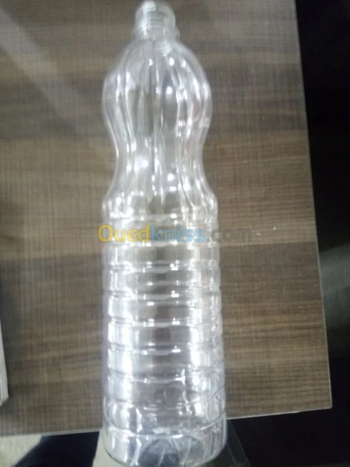 Soufflage bouteilles et Flacons en pet