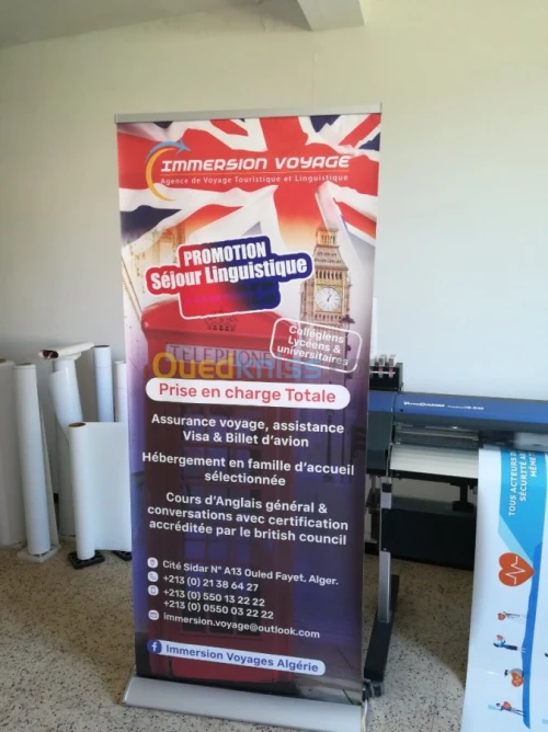 BANNER  ROLL-UP