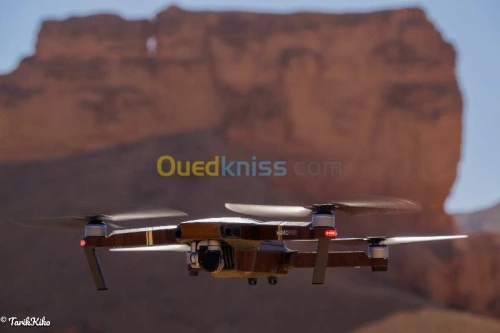 DRONE À VOTRE SERVICE 