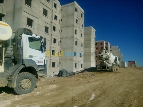 Construction villas hotels station