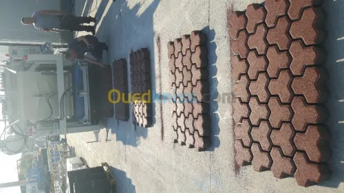 EuroBlock 12 MACHINE DE FABRICATION DE BLOCS