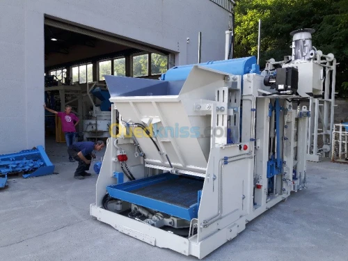 EuroBlock 12 MACHINE DE FABRICATION DE BLOCS