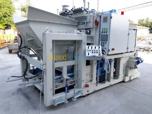 EuroBlock 12 MACHINE DE FABRICATION DE BLOCS