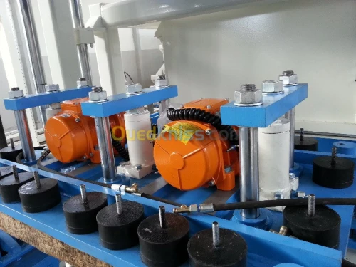 Universal 1000 FABRICATION DE BLOCS