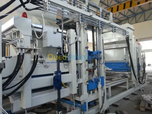 Universal 1000 FABRICATION DE BLOCS