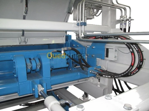 Universal 1000 FABRICATION DE BLOCS