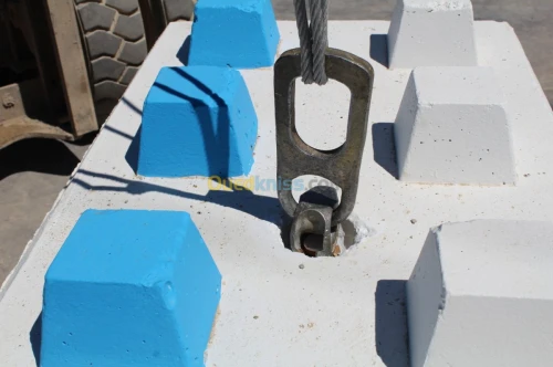 éléments en béton préfabriqué