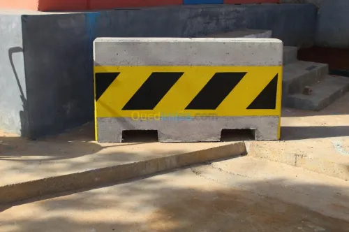 éléments en béton préfabriqué