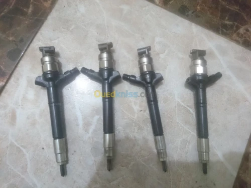 Injecteurs /Segment Toyota rav 4 d4d 