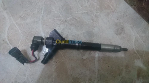 Injecteurs /Segment Toyota rav 4 d4d 