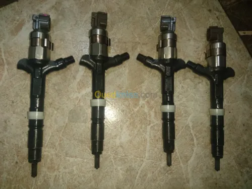 Injecteurs /Segment Toyota rav 4 d4d 