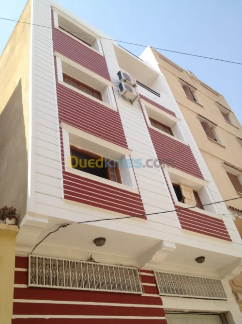 PEINTURE,TRAITEMENT,DÉCORATION FAÇADES