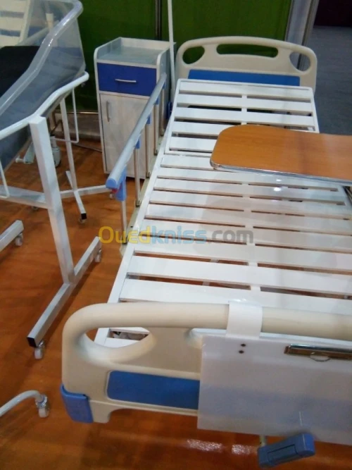 Fabrication de mobilier medical