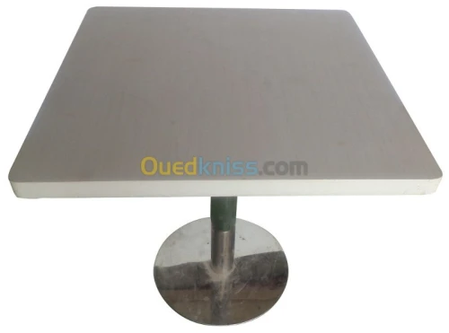 Location mobilier et mobilier lumineux