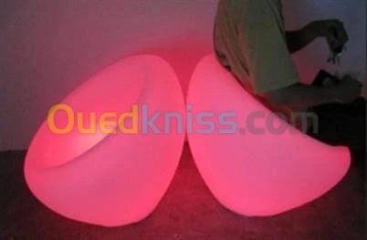 Location mobilier et mobilier lumineux