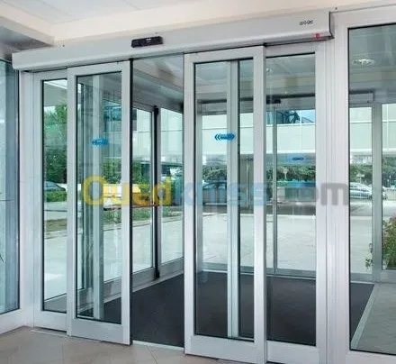 PORTE AUTOMATIQUE EN VERRE / ALU 