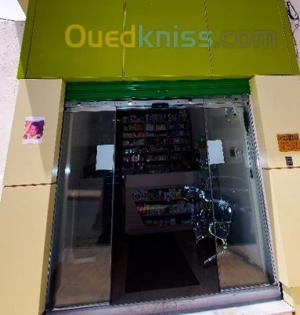 PORTE AUTOMATIQUE EN VERRE / ALU 