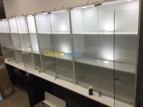 Vitrines