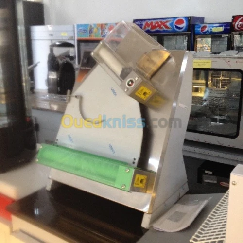 EQUIPEMENTS CAFETRIA HOTES RESTAURANTS