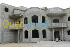 جميع اشغال البناء والترصيص