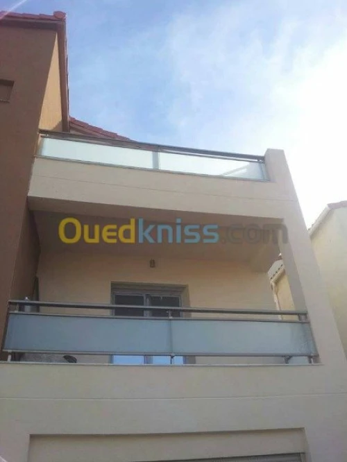 Menuiserie d'Aluminium 