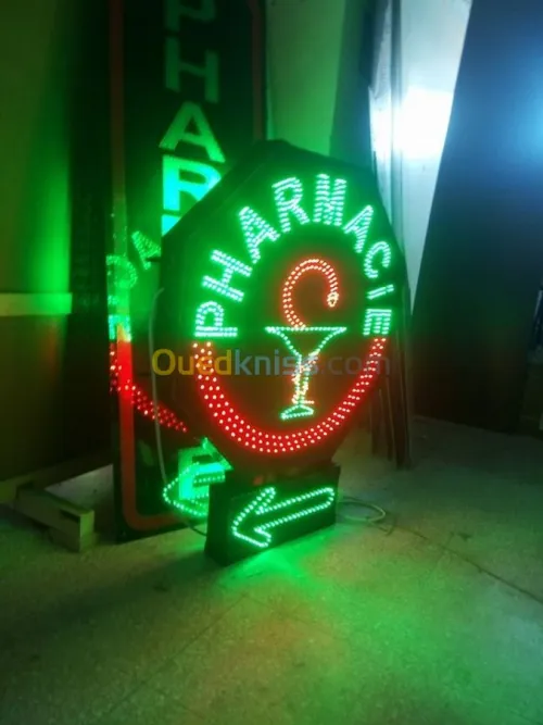 Fabrication panneaux LED programable