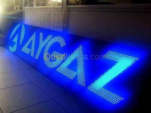 Fabrication panneaux LED programable