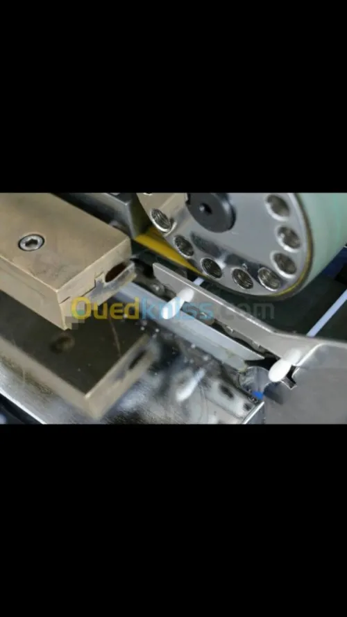 Machine coton tige 