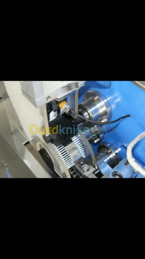 Machine coton tige 