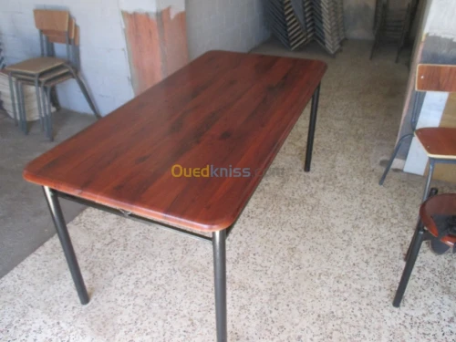 fabrication de chaise et table scolair