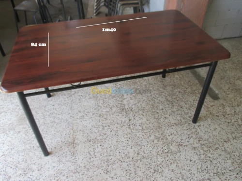 fabrication de chaise et table scolair
