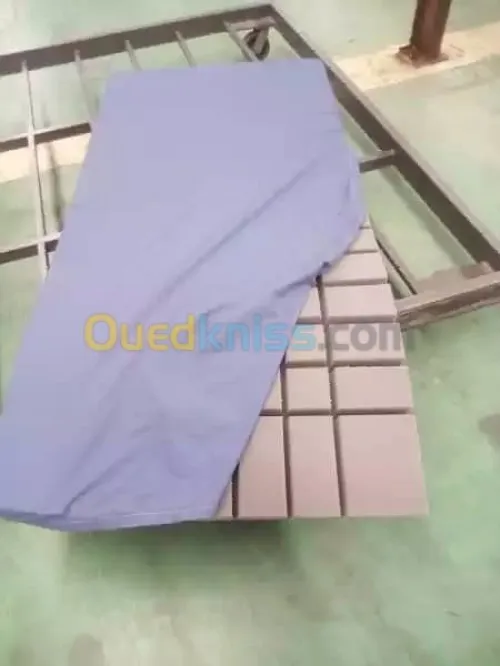 Matela anti escar gaufrier/ air /eau 