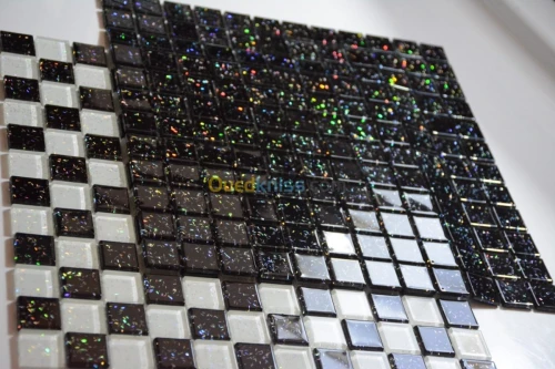 MOSAIQUE NOIR MOUCHTI RÉF:C300