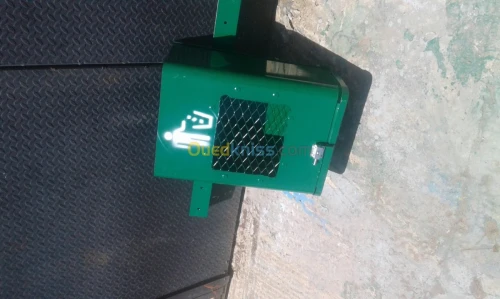 Fabrication des poubelles métalliques
